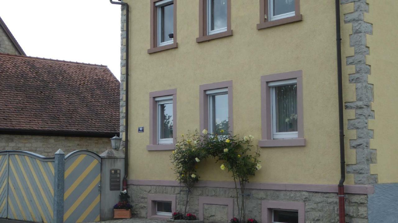 Ferienwohnung Angelika Gries Margetshöchheim Buitenkant foto